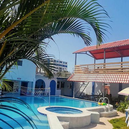 Hostal Aruba Atacames Bagian luar foto
