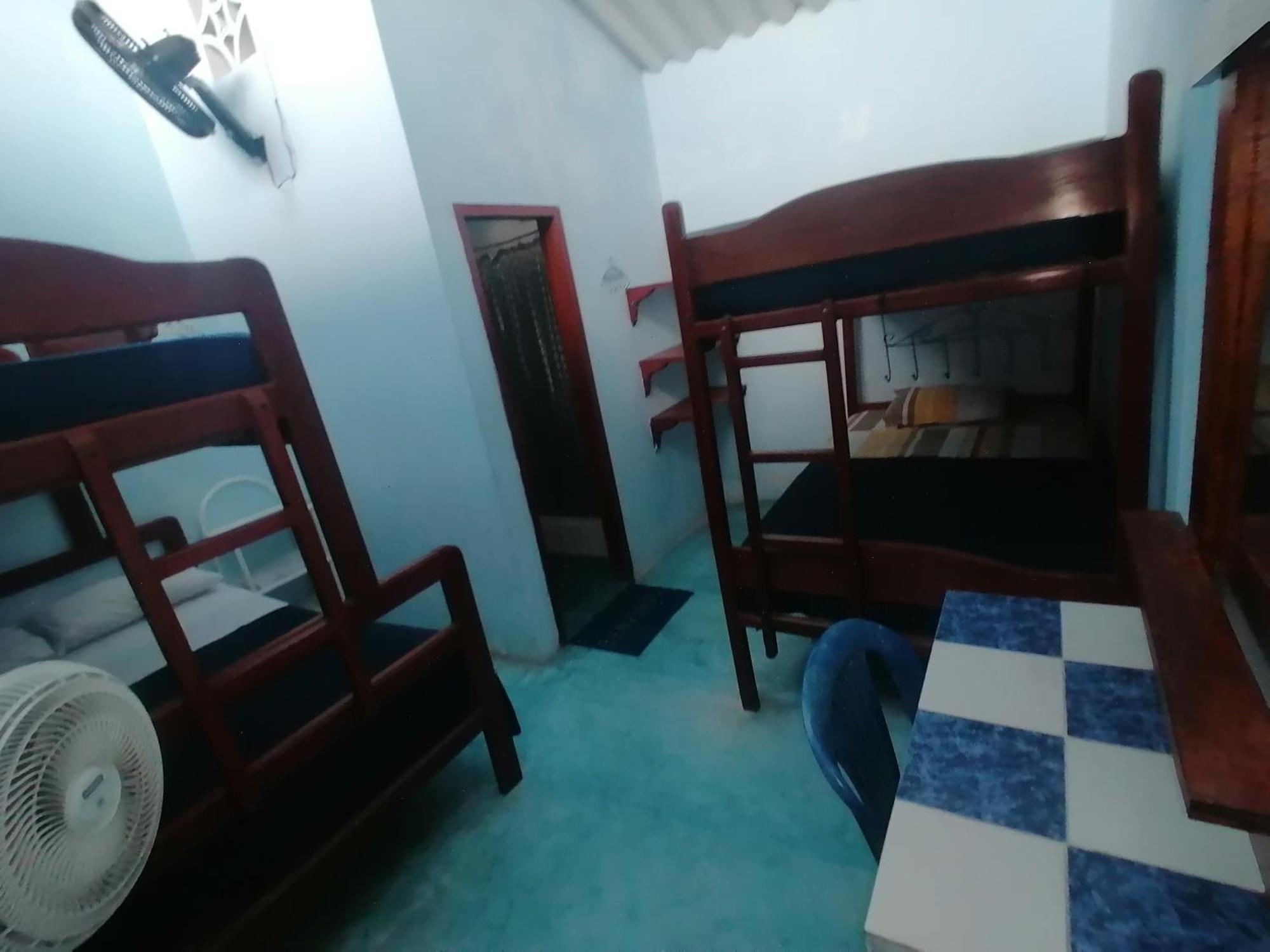 Hostal Aruba Atacames Ruang foto